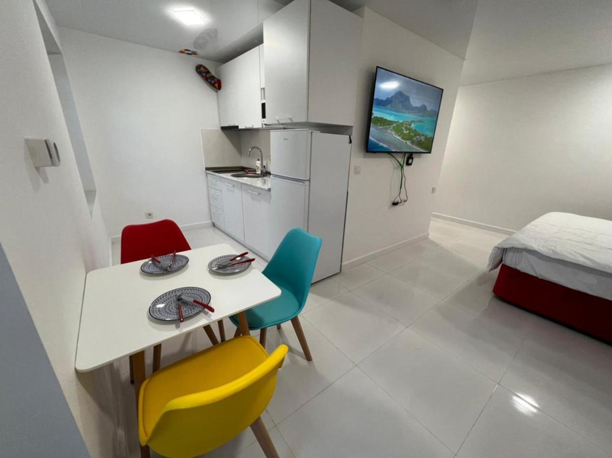 Pekini Street Apartment Tbilisi Exteriör bild